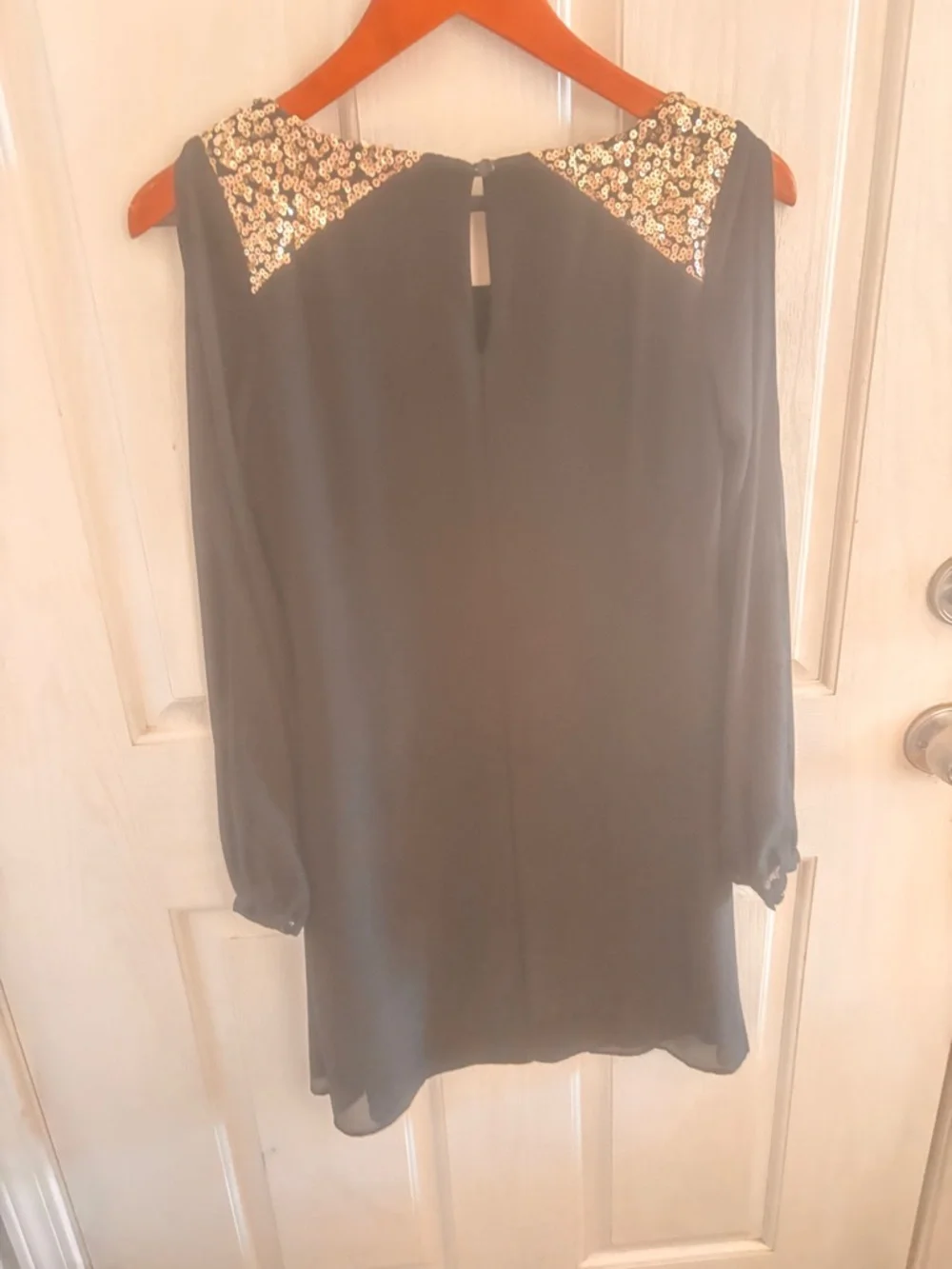 Sequin Hearts Black Chiffon Shift Dress Gold Sequin Shoulder Small - Picture 7 of 7